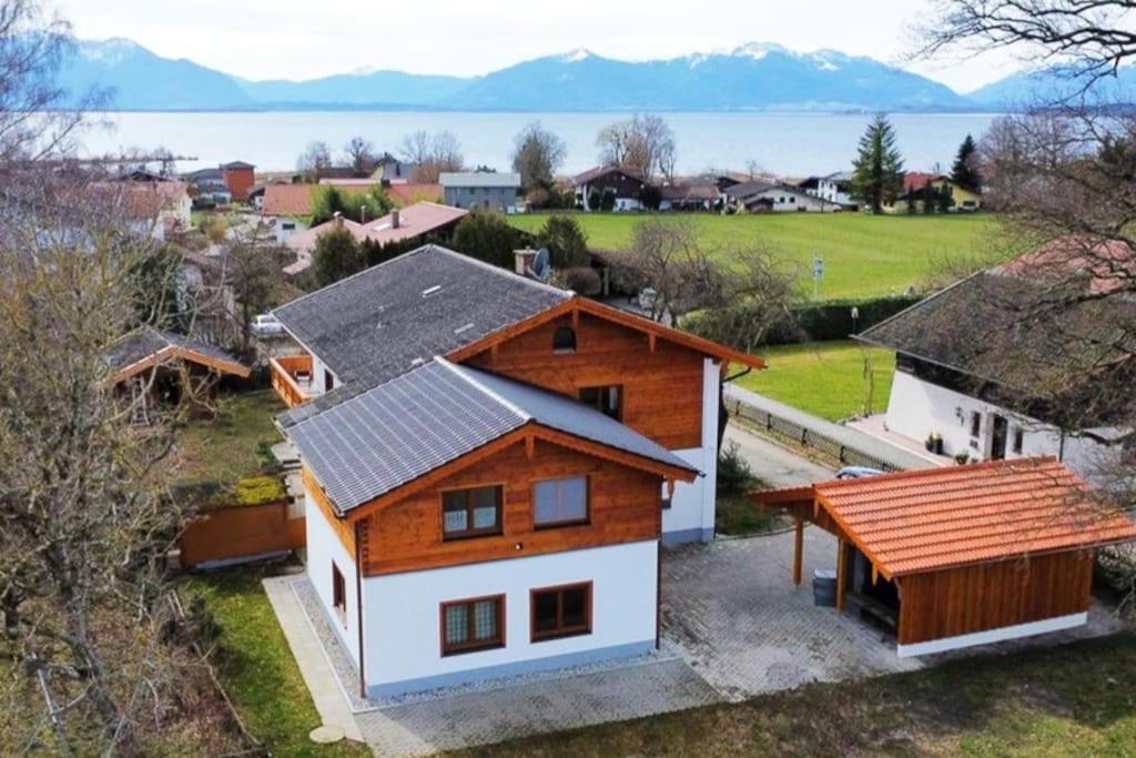 Chalet Am See - Seeblick Bergblick Modern Charmant Neu Seeon-Seebruck Exterior photo