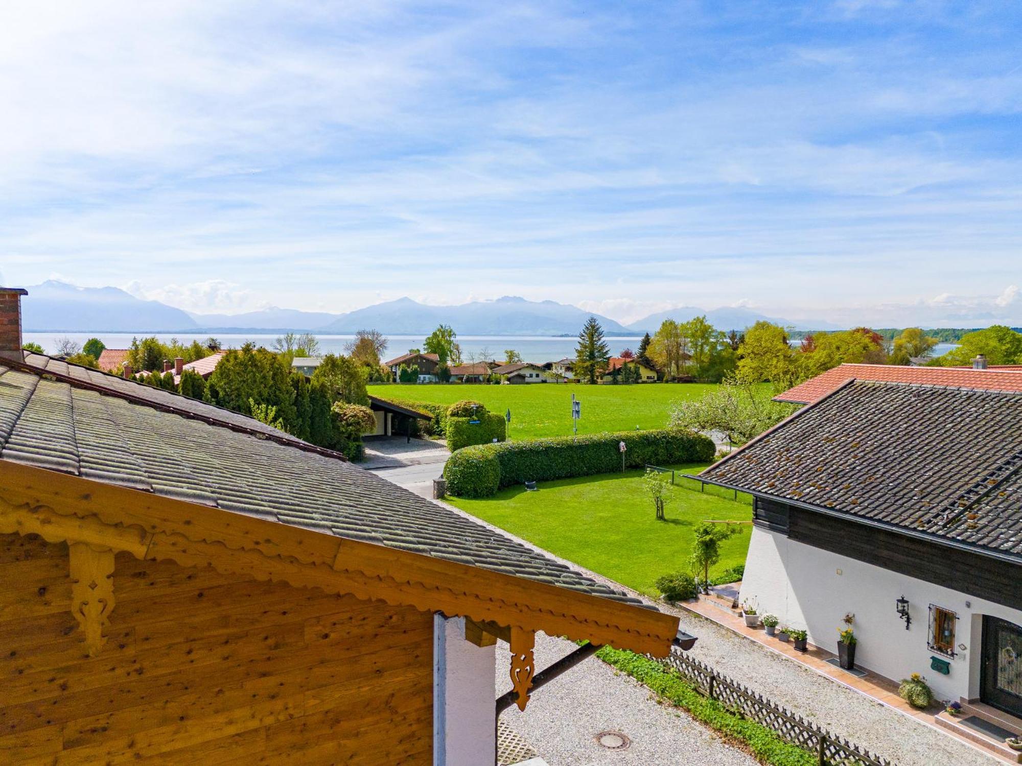 Chalet Am See - Seeblick Bergblick Modern Charmant Neu Seeon-Seebruck Exterior photo