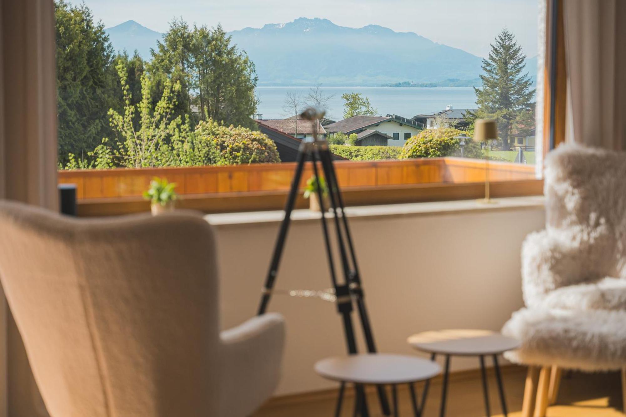Chalet Am See - Seeblick Bergblick Modern Charmant Neu Seeon-Seebruck Exterior photo