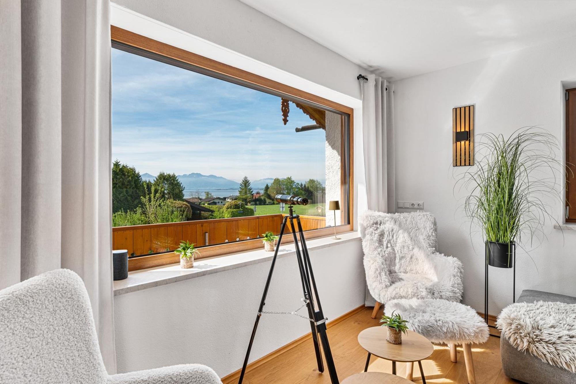Chalet Am See - Seeblick Bergblick Modern Charmant Neu Seeon-Seebruck Exterior photo