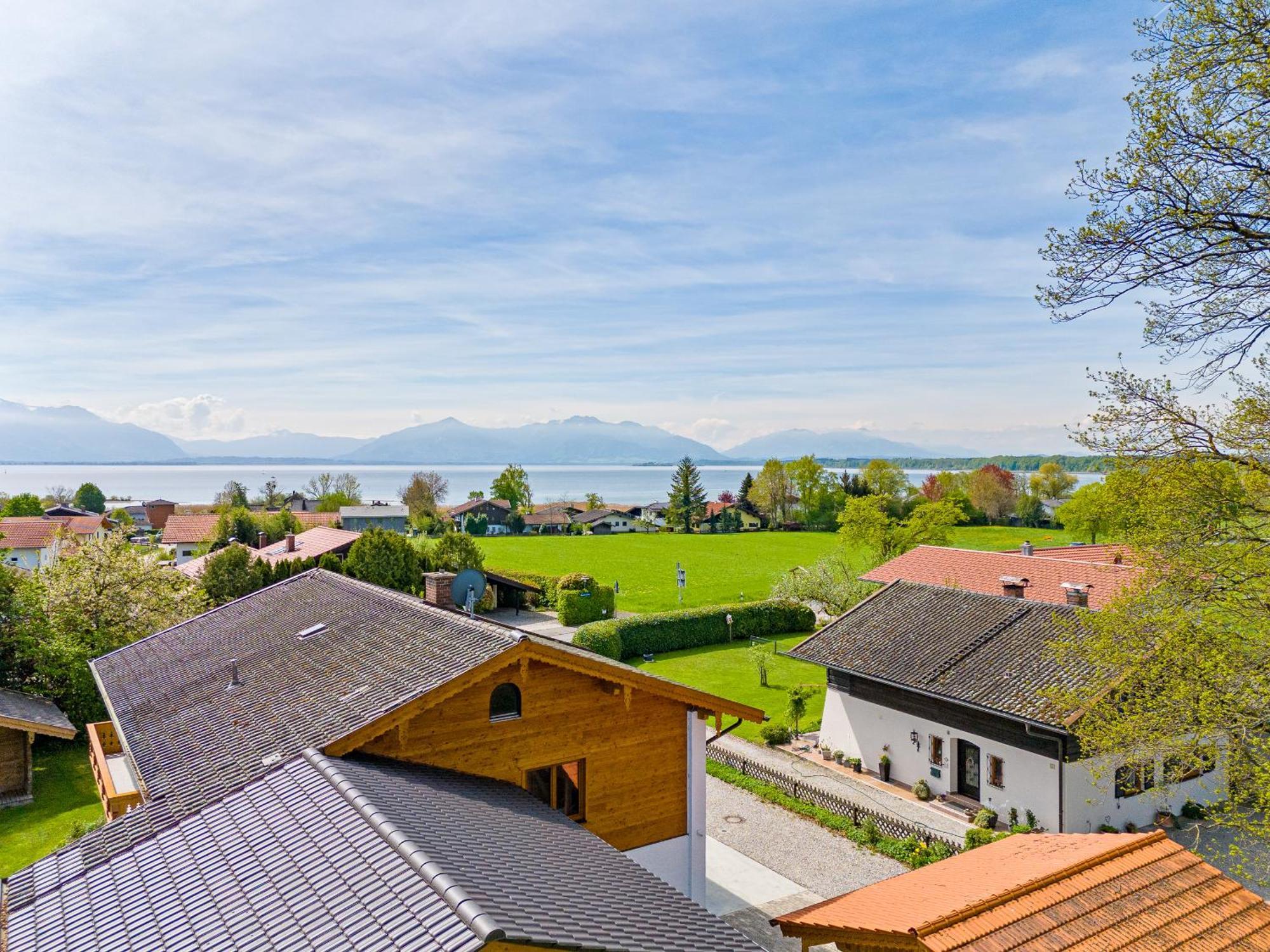 Chalet Am See - Seeblick Bergblick Modern Charmant Neu Seeon-Seebruck Exterior photo